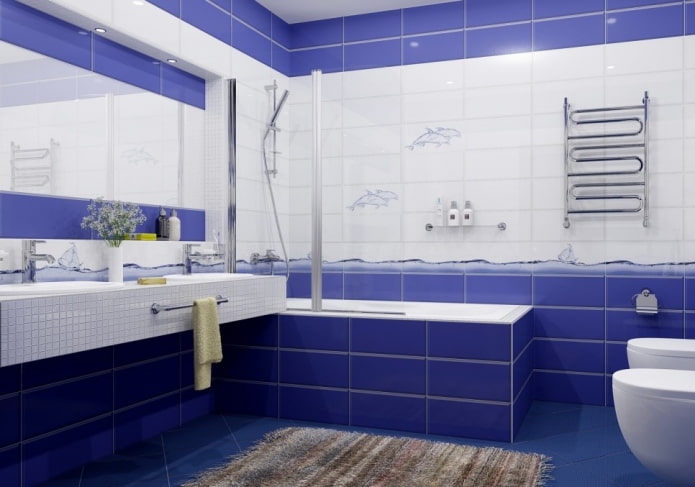 белая и синяя плитка в интерьере ванной