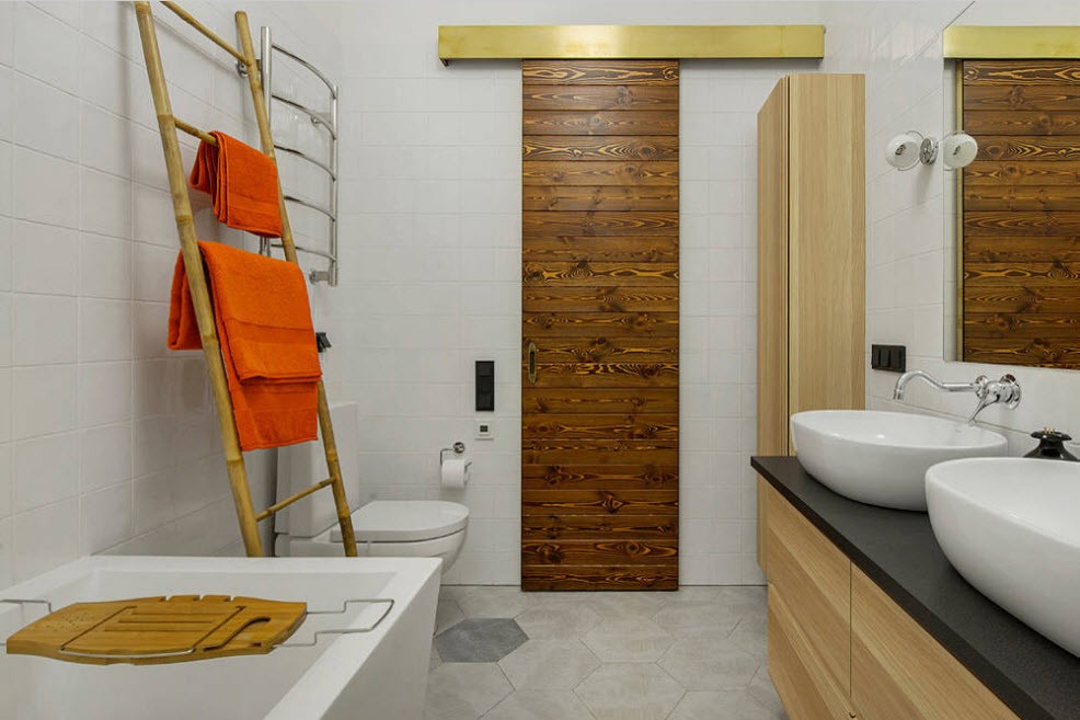 Оранжевый цвет в дизайне модной ванной комнаты