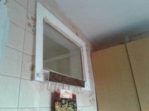 Окно между ванной и кухней в хрущевке чем заделать. Оформления окна между кухней и ванной в закладки 9 32