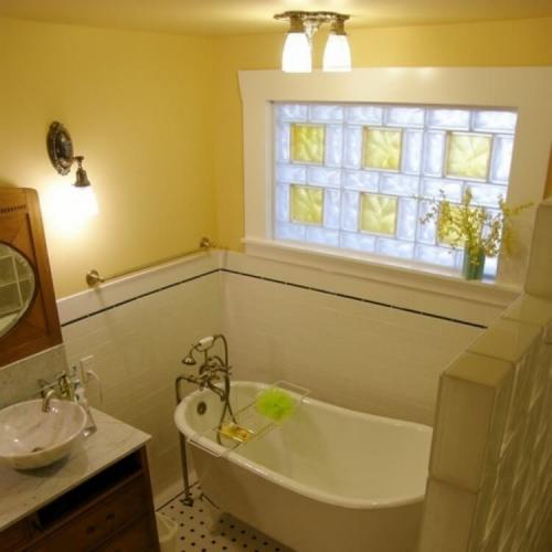 Отделка окна в ванной. Дизайн ванной комнаты с окном — 105 фото идей