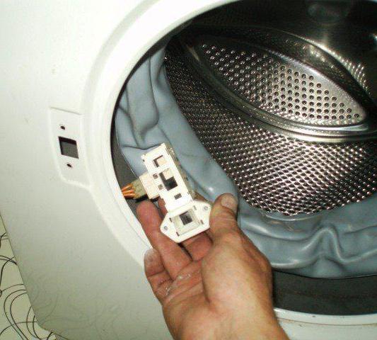 стиральная машина не набирает воду причины