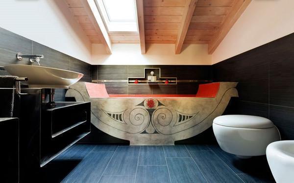 Пространство ванной комнаты может быть обыграно более интересно благодаря стилю лофт, увеличивающему высоту помещения и создающему иллюзию наличия дополнительного источника света