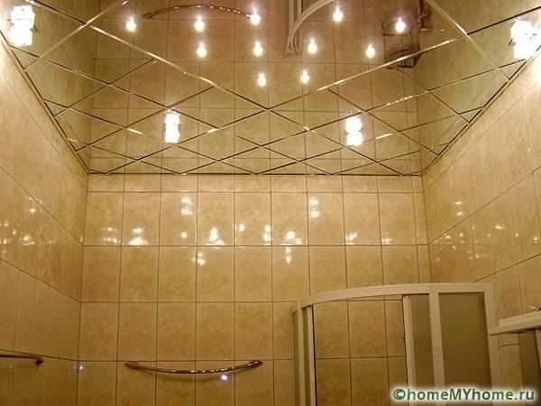 Какой выбрать потолок в ванной комнате