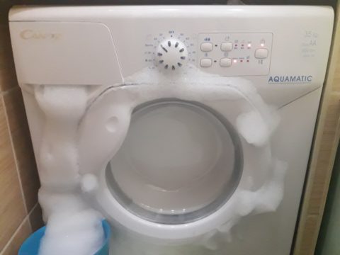куда заливать жидкое средство в стиральную машину