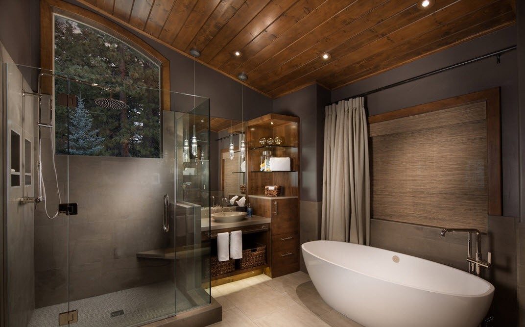 Дизайн ванной комнаты в стиле хай-тэк в деревянном доме