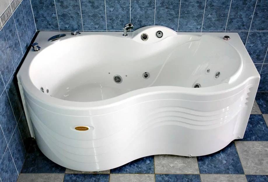 Из чего состоит акриловая ванна