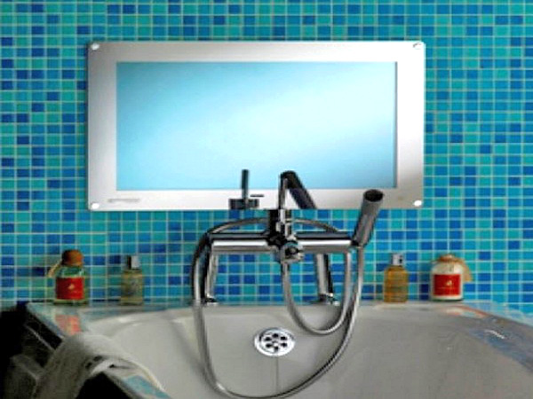 телевизор в ванную комнату фото